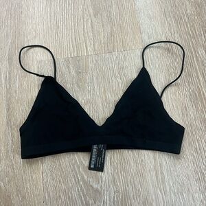 Zara Seamless Black Triangle Bra NEW